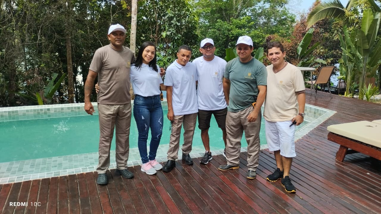 equipe Amazon Premium lodge